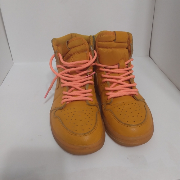 Air Jordan 1 retro high Gatorade orange man's size 9.. - Picture 8 of 9
